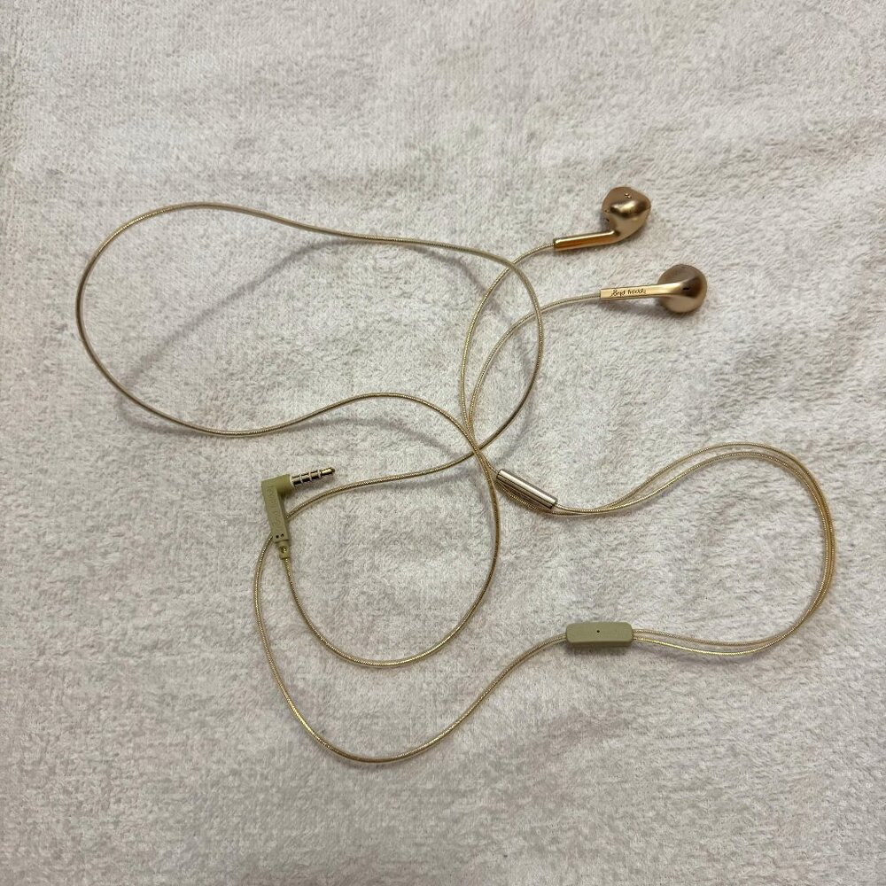 Happy Plugs Earbuds with Mic, Champagne